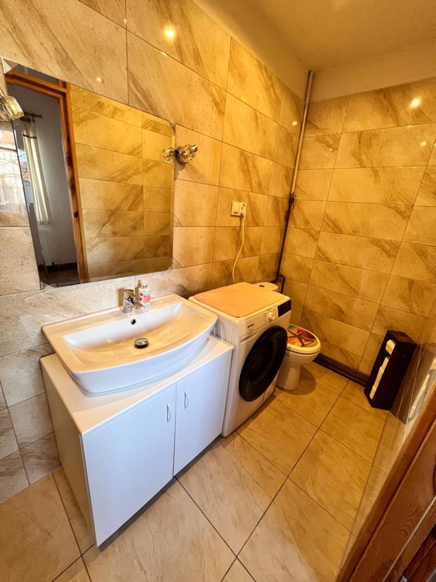 Apartament U Doroty Sanok Ngoại thất bức ảnh